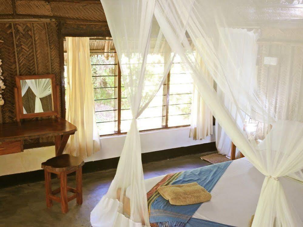 Peponi Beach Resort Pangani Extérieur photo